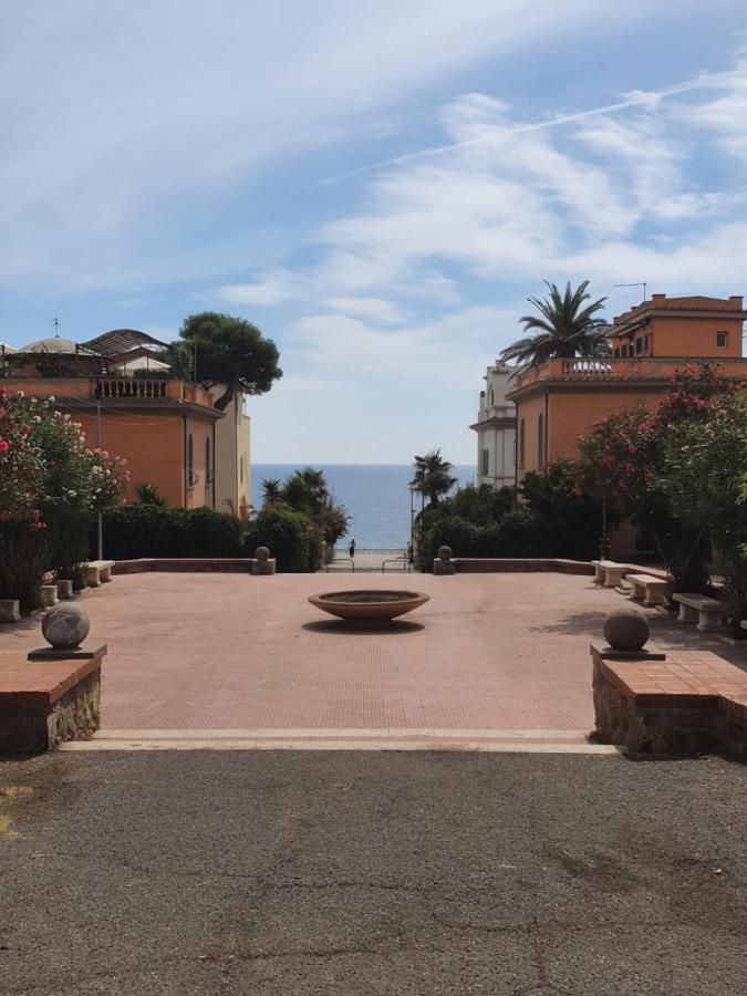 Suite La Marinella Localita Caccia Riserva Santa Marinella Exterior photo